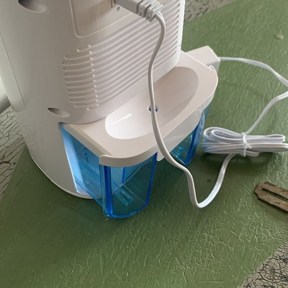 Pure Enrichment PureDry Mini Dehumidifier - Compact Water Tank - Picture 6 of 10